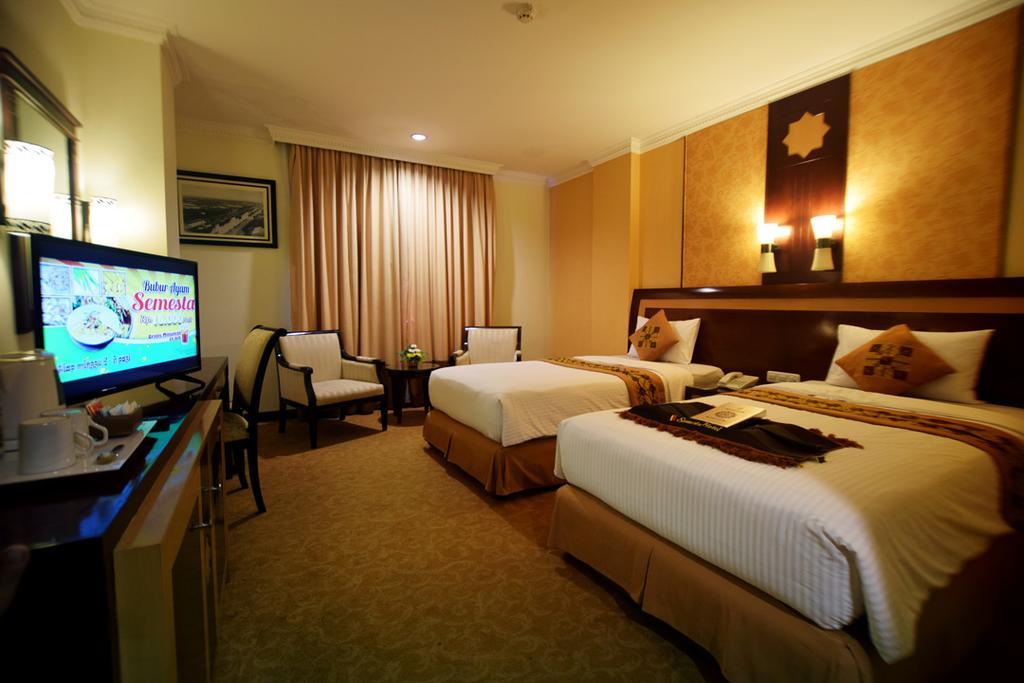 Semesta Heritage Hotel & Convention Semarang Zewnętrze zdjęcie
