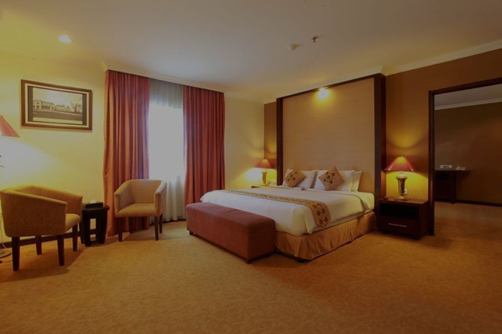 Semesta Heritage Hotel & Convention Semarang Zewnętrze zdjęcie