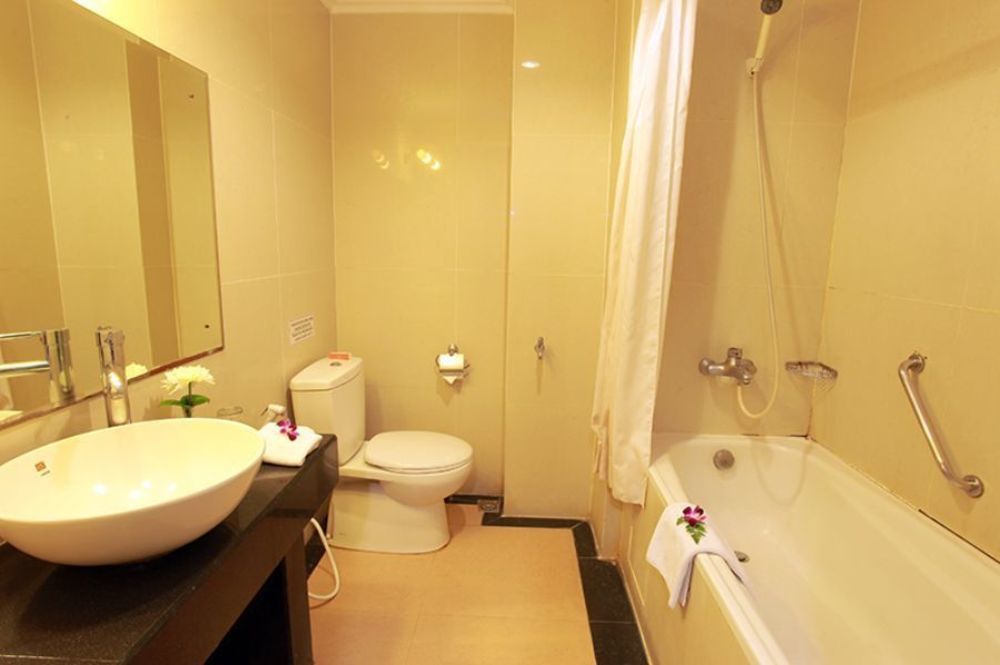 Semesta Heritage Hotel & Convention Semarang Zewnętrze zdjęcie