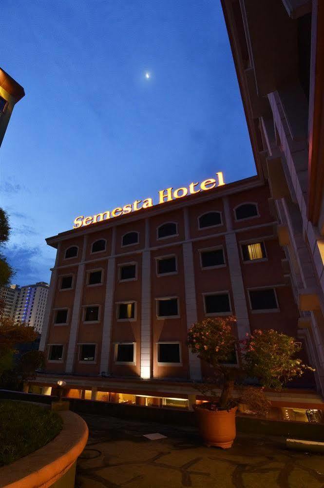 Semesta Heritage Hotel & Convention Semarang Zewnętrze zdjęcie