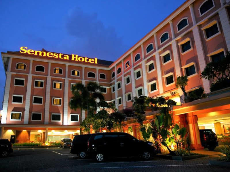 Semesta Heritage Hotel & Convention Semarang Zewnętrze zdjęcie